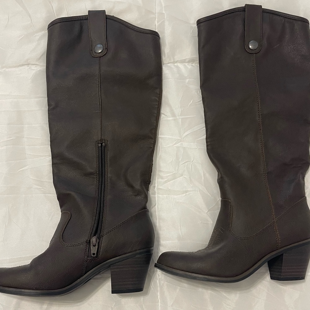 Brand new: never worn Mossimo Tall Riding Boots: Esmeralda Dark Brown